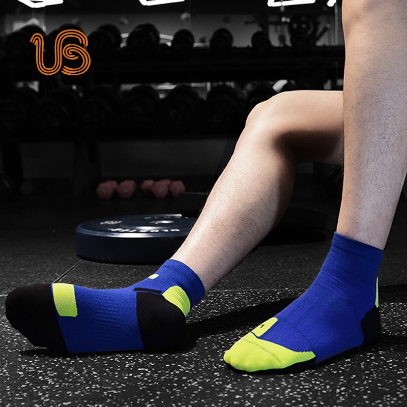 Short Athletic Socks